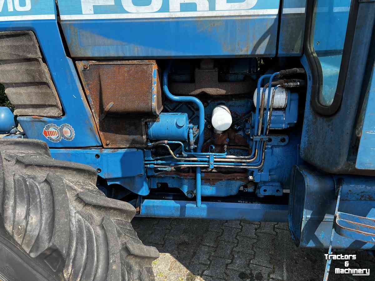 Tracteurs Ford 6710