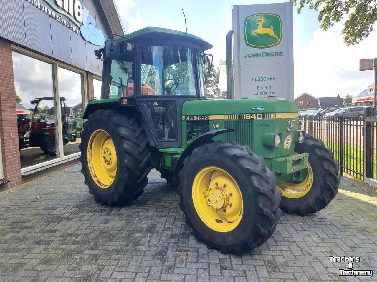 Tracteurs John Deere 1640