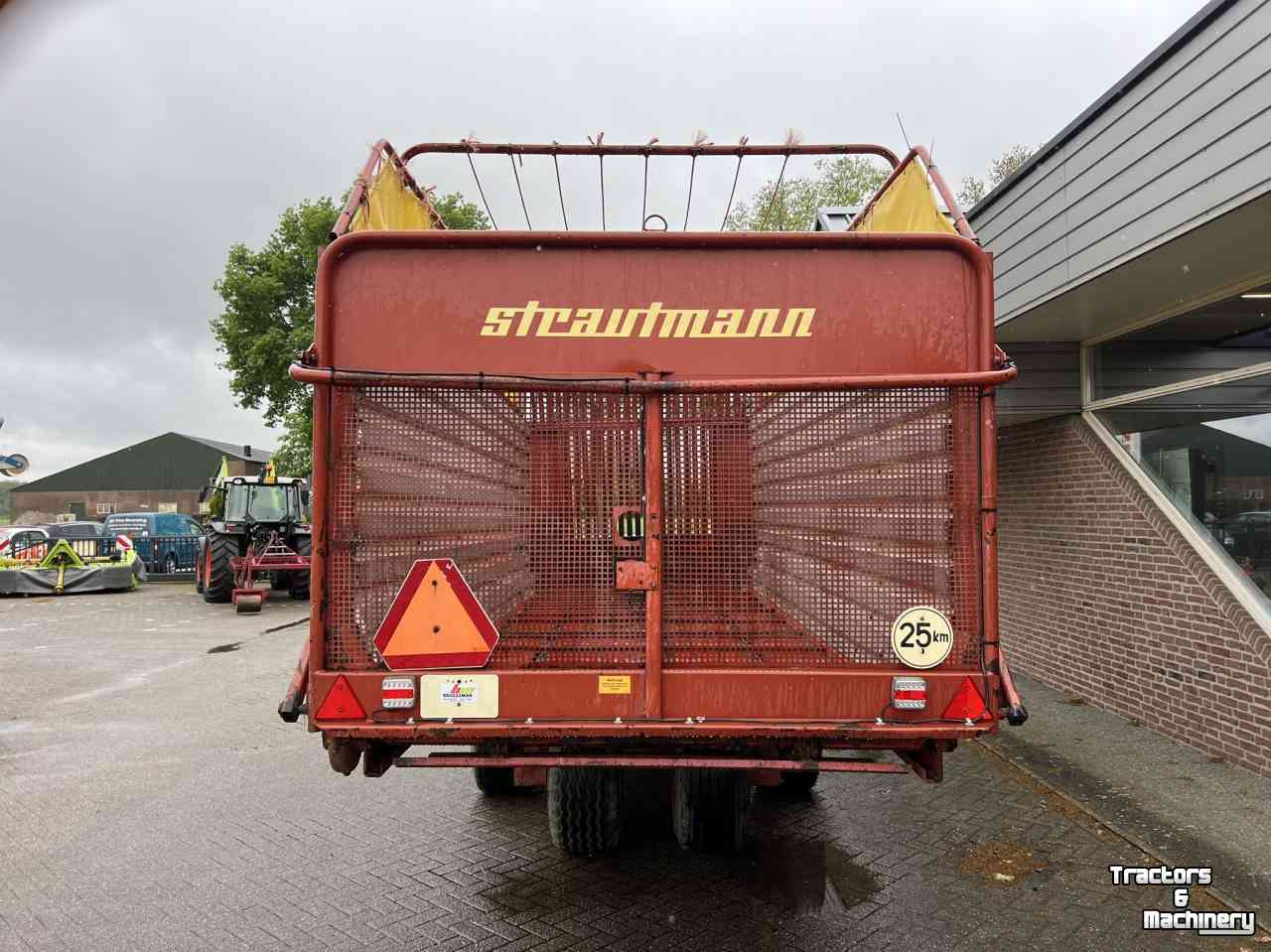 Autochargeuse Strautmann Vitesse 2 opraapwagen