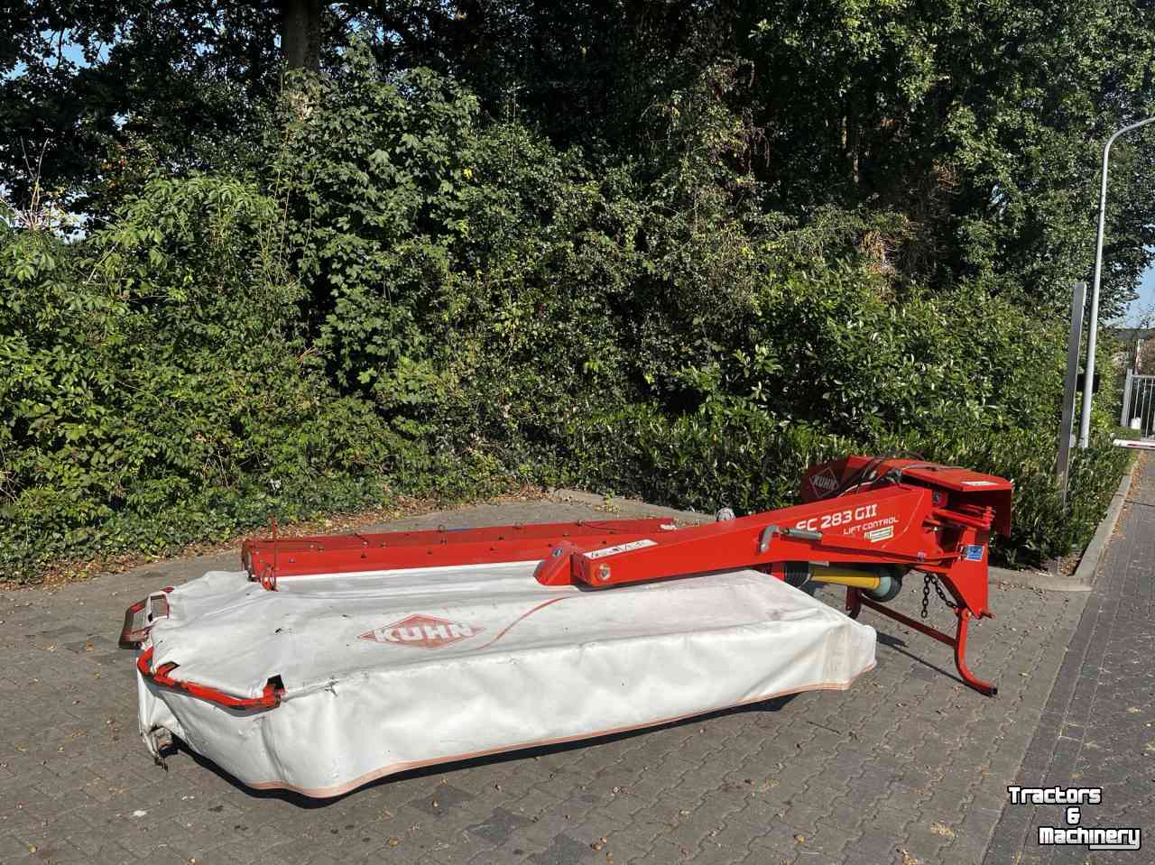 Faucheuse Kuhn FC 283 GII Lift control