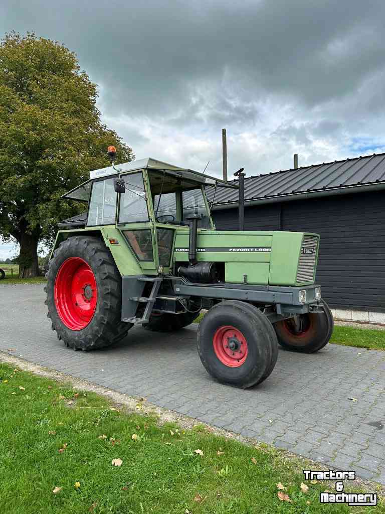 Tracteurs Fendt Favorit 611 LS