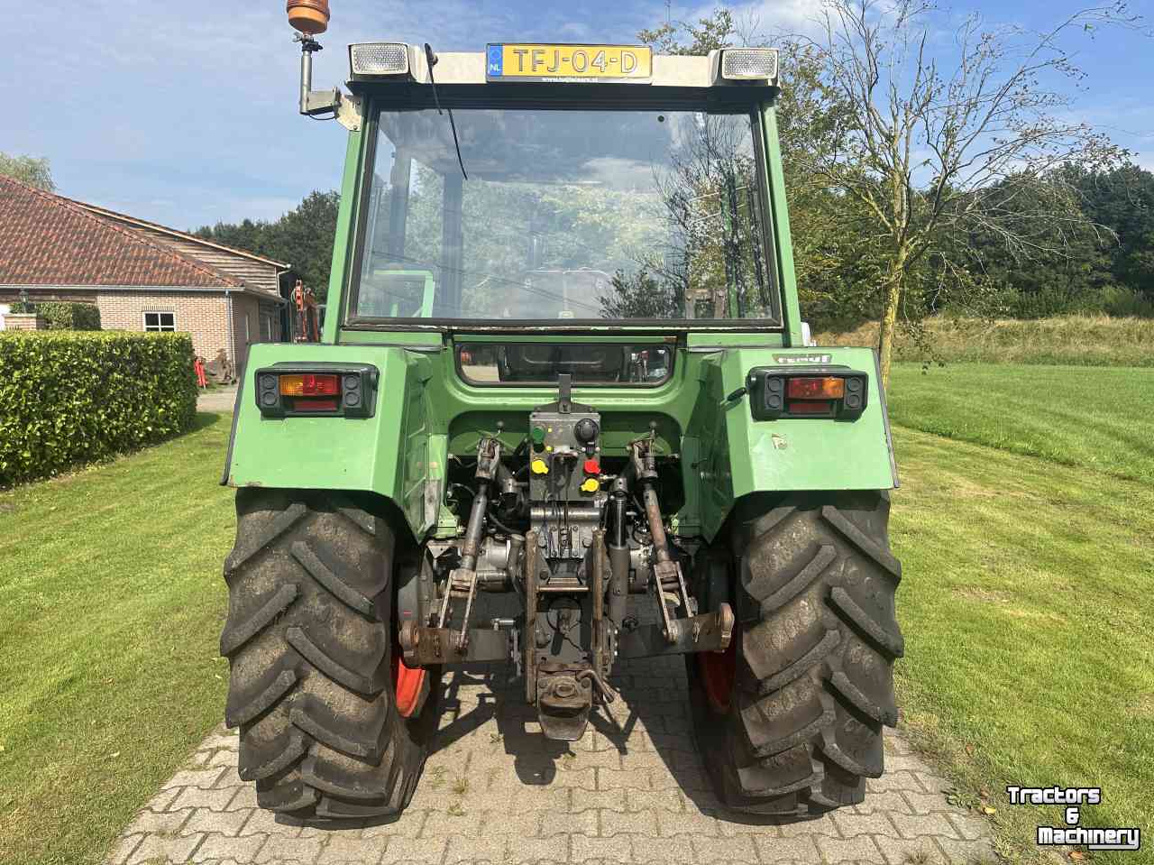 Tracteurs Fendt 305 LS