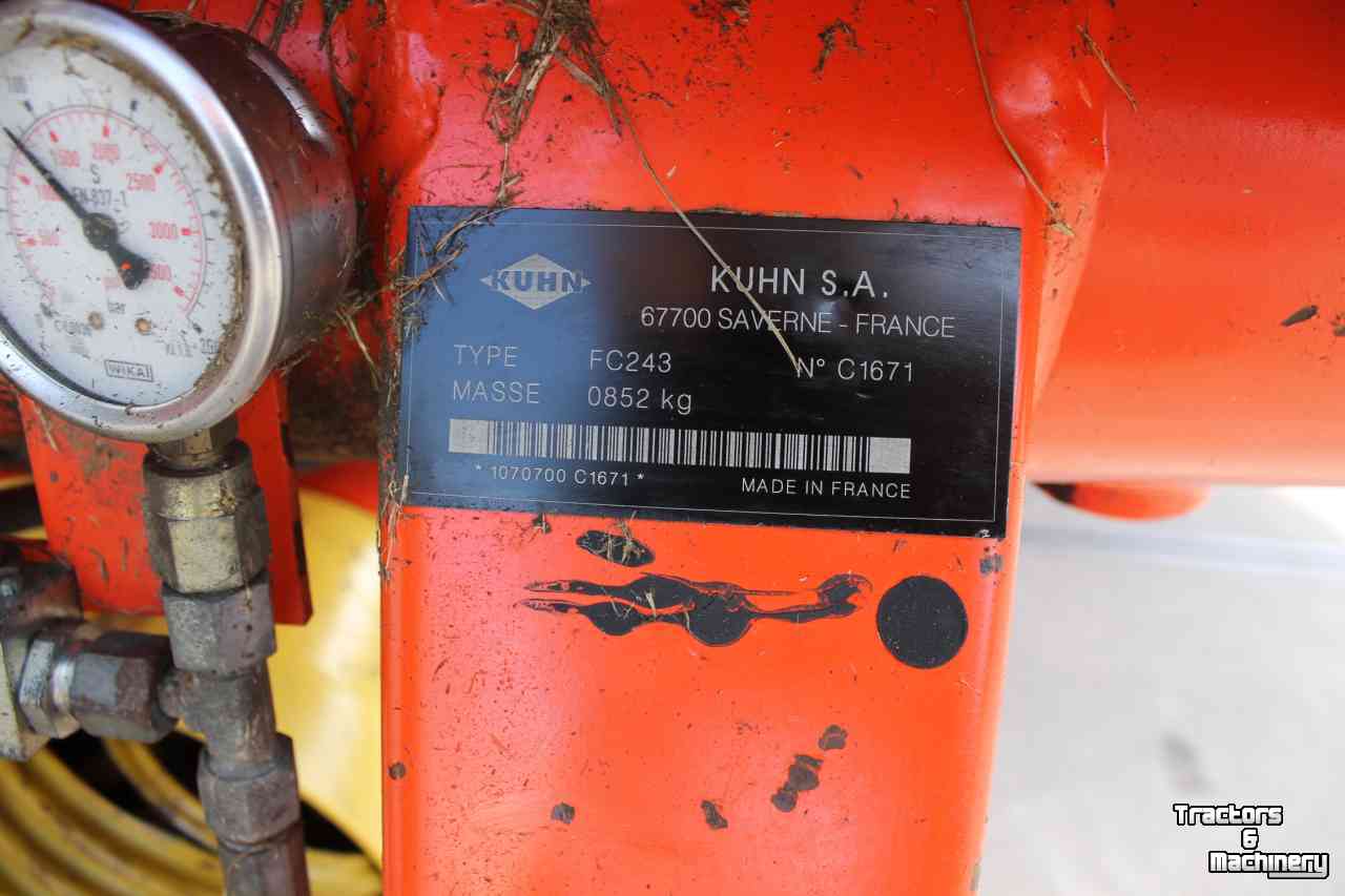 Faucheuse Kuhn FC243 achtermaaier schijvenmaaier kneuzer lift-control