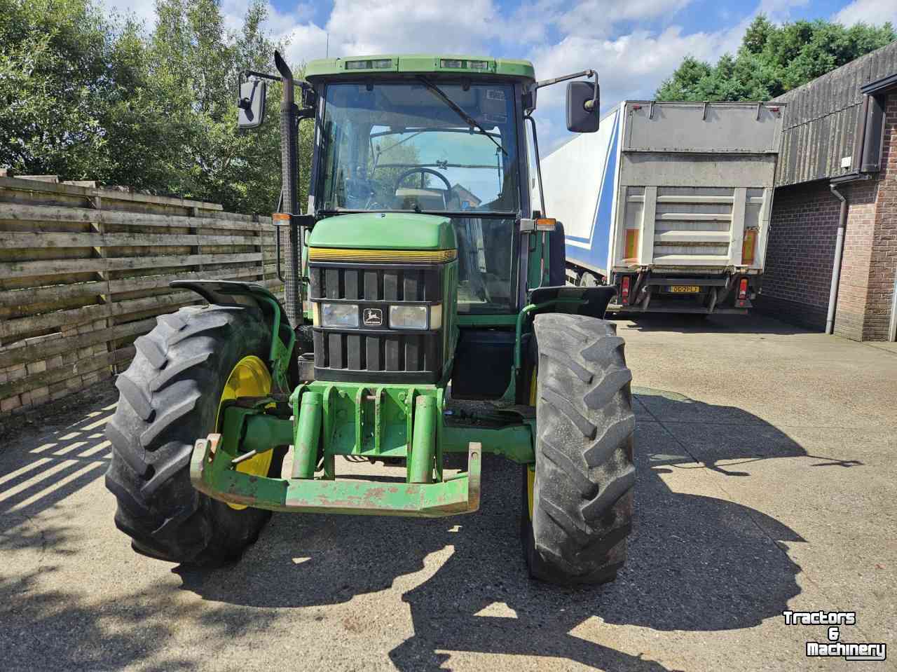 Tracteurs John Deere 6400