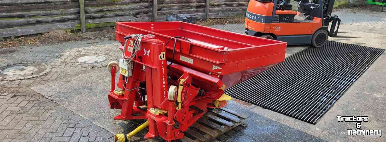 Distributeur d&#8216;engrais Lely Centerliner SE Kunstmeststrooier