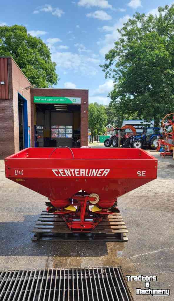 Distributeur d&#8216;engrais Lely Centerliner SE Kunstmeststrooier