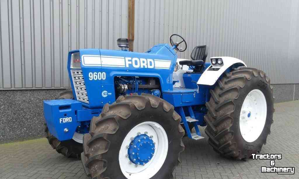 Tracteurs Ford 9600 4WD Tractor