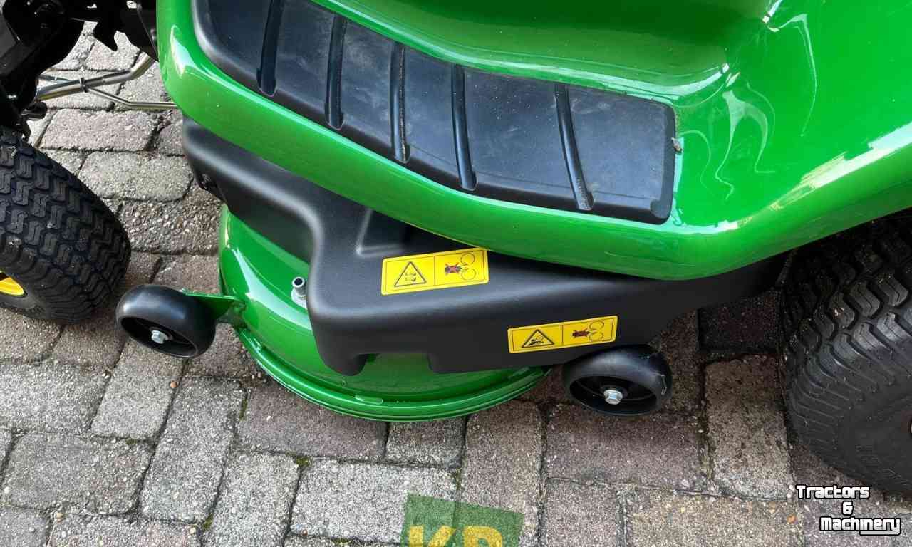 Faucheuse automotrice John Deere X350R Zitmaaier