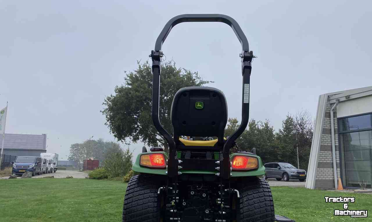 Faucheuse automotrice John Deere X940 Zitmaaier