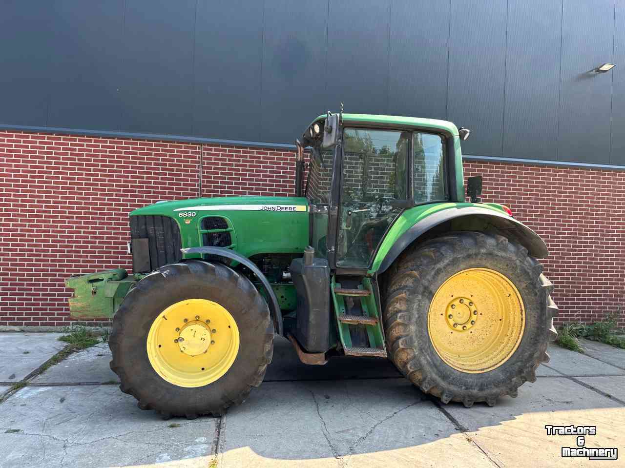 Tracteurs John Deere 6830