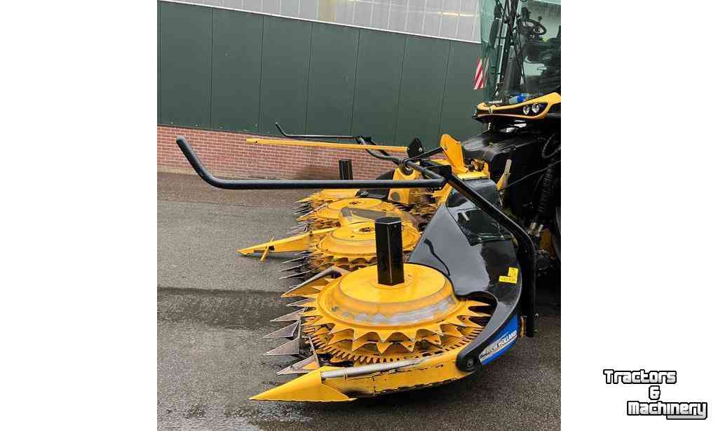 Maisbec New Holland 600 BFIE Maisbek / Maize header