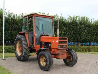 Tracteurs Renault 781 2WD Tractor