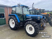 Tracteurs New Holland 6640 SLE Zuidberg fronthef + frontpto