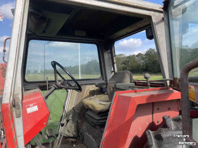 Tracteurs Massey Ferguson 590 met voorlader