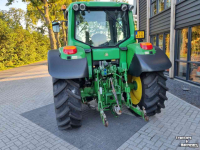 Tracteurs John Deere 6230