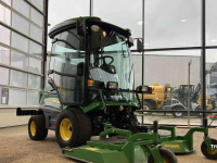 Faucheuse automotrice John Deere 1585 Professionele Zitmaaier