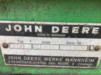 Tracteurs John Deere 2130 2WD Tractor