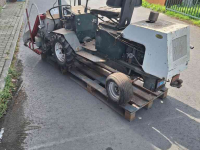 Tracteur pour horticulture  droogbloemen knipmachine