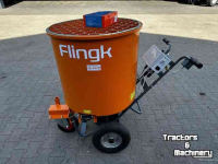 Épandeur de sciure pour des logettes Flingk SE 250