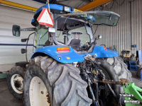 Tracteurs New Holland TS100A Dual Command met kruip, in klantoverdracht