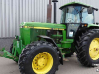 Tracteurs John Deere 4055 4WD Tractor