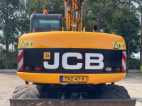 Pelles sur pneus JCB JS145W