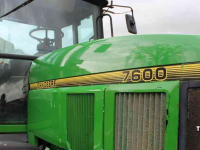 Tracteurs John Deere 7600 Tractor