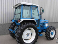 Tracteurs Ford 5610 4WD Tractor