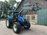 Tracteurs New Holland TS100A met voorlader