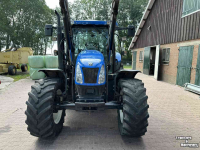 Tracteurs New Holland TS100A met voorlader