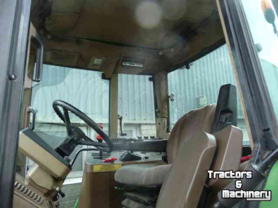 Tracteurs John Deere 6100