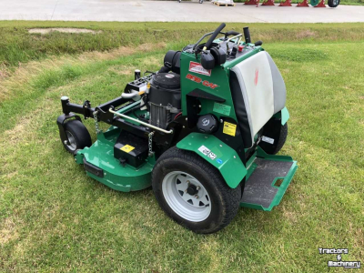 Faucheuse automotrice Bobcat Stand-on zero-turn. Demo machine