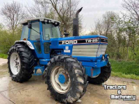Tracteurs Ford tw25
