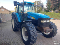 Tracteurs New Holland TM 135