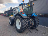 Tracteurs New Holland TM 135